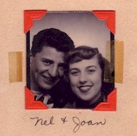 Nel&JoanSmall.jpg (12247 bytes)